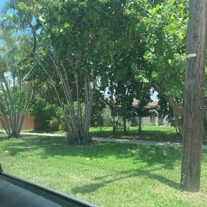 Meet your Posher, Jacqueline